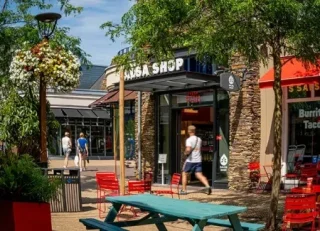 Salsa Shop Batavia Stad Outlet